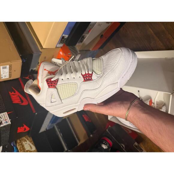 Jordan 4 orange metallic sz 12